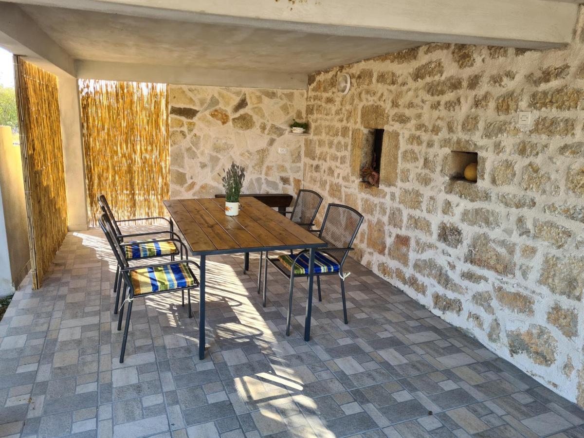 Holiday Home Nena Drniš Dış mekan fotoğraf