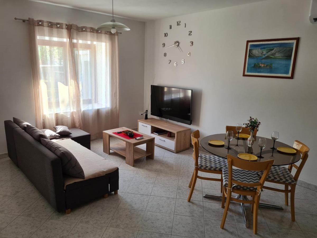 Holiday Home Nena Drniš Dış mekan fotoğraf